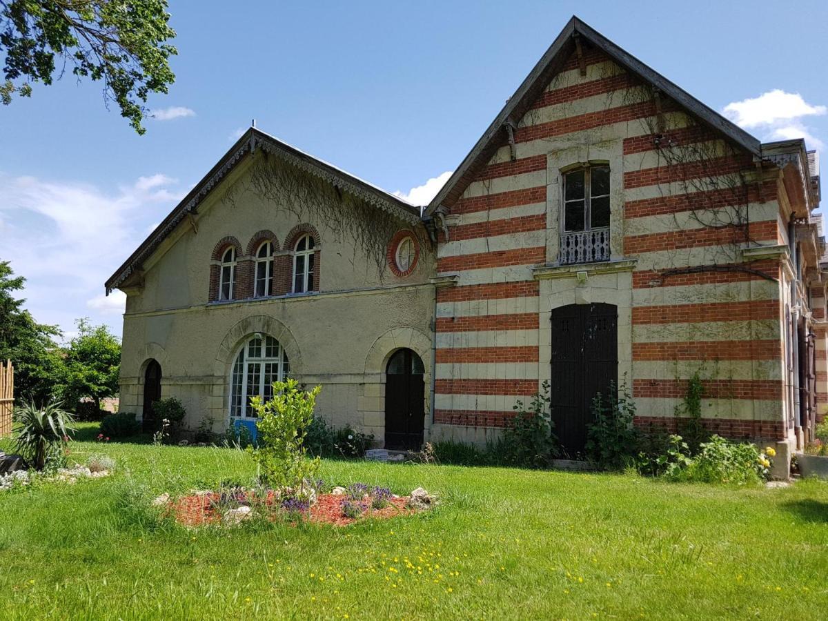 La Bastide Champenoise - Chambres D'Hotes Villers-Allerand Exterior foto